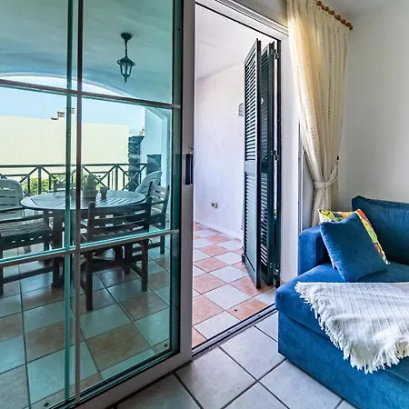 Perla Marina En Rocas Del Mar Apartment *